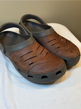 Crocs Men’s Yukon Vista Leather Clogs Expresso Brown Men’s Size 12